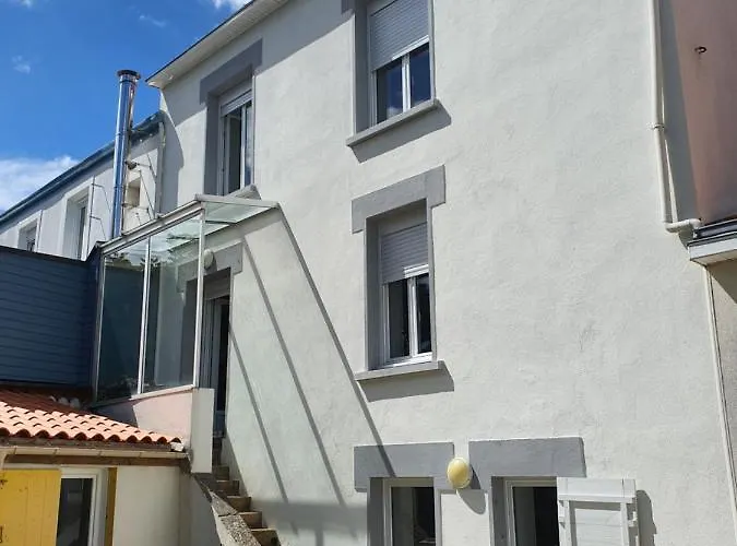 La Maison Du Main Coon Maison d'hôtes Rezé